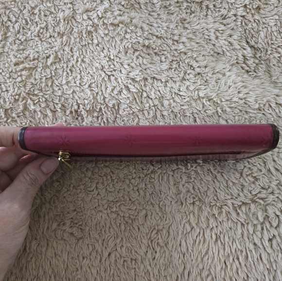 Pink Wallet - Picture 7 of 13